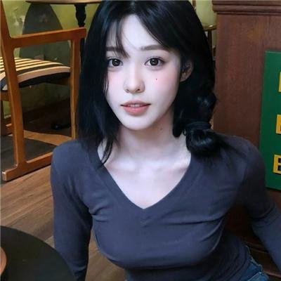 猫眼女枪手